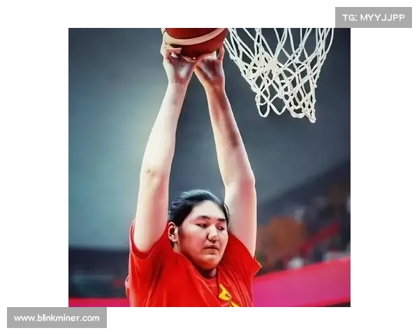 杨毅建议张子宇放弃WNBA 以身高易遭受结构性伤害为由 杨毅建议张子宇放弃WNBA 以身高易遭受结构性伤害为由